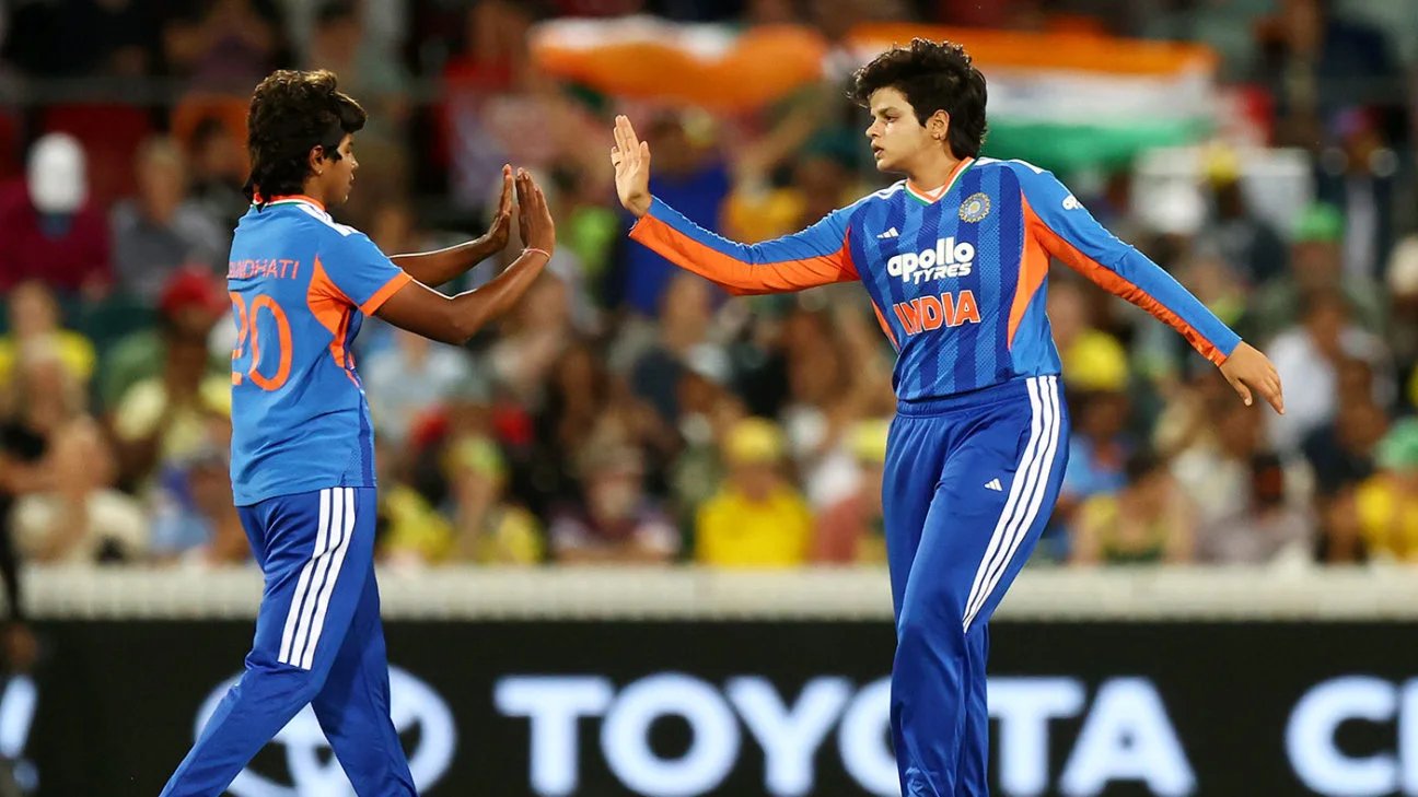 SA-W vs IND-W – South Africa bowl first in Durban; Kranti Gaud, Anushka Sharma in for India