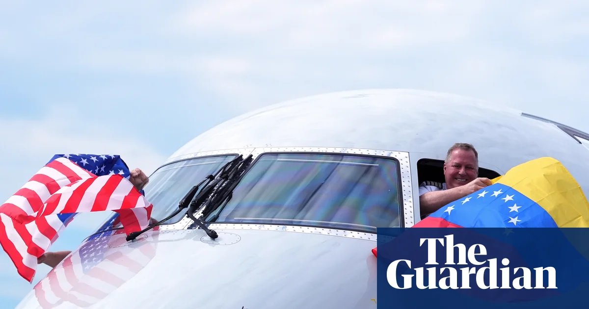 ‘A new chapter’: first commercial fight from US since 2019 lands in Venezuela | Venezuela