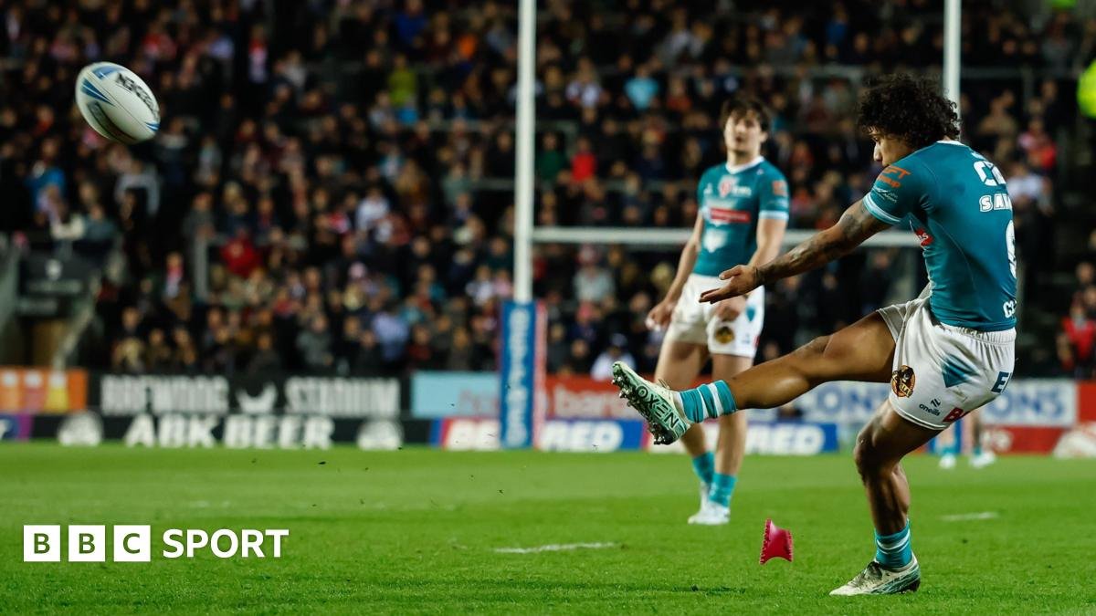 Challenge Cup quarter-final: St Helens 36-4 Catalans Dragons