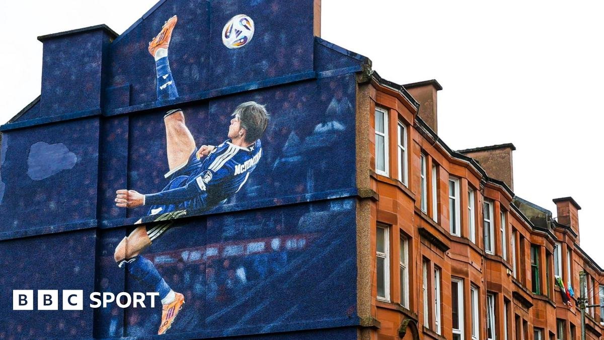 Scott McTominay: The day Scotland midfielder scored an even better overhead kick in training