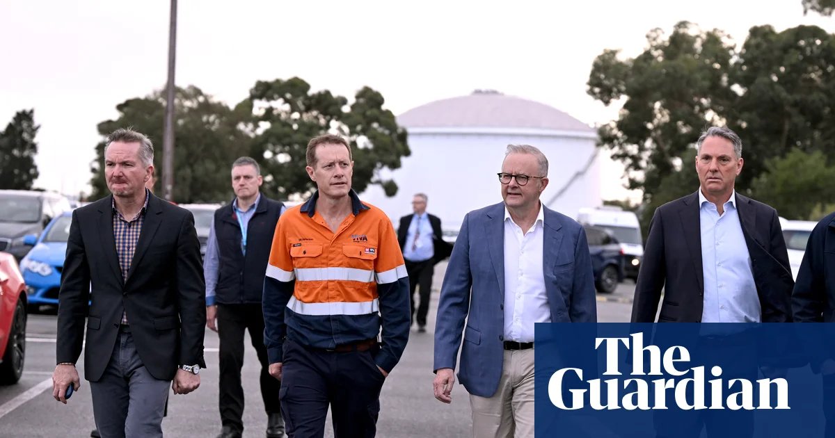 Albanese says no fuel restrictions in wake of massive Geelong refinery fire | Petrol prices