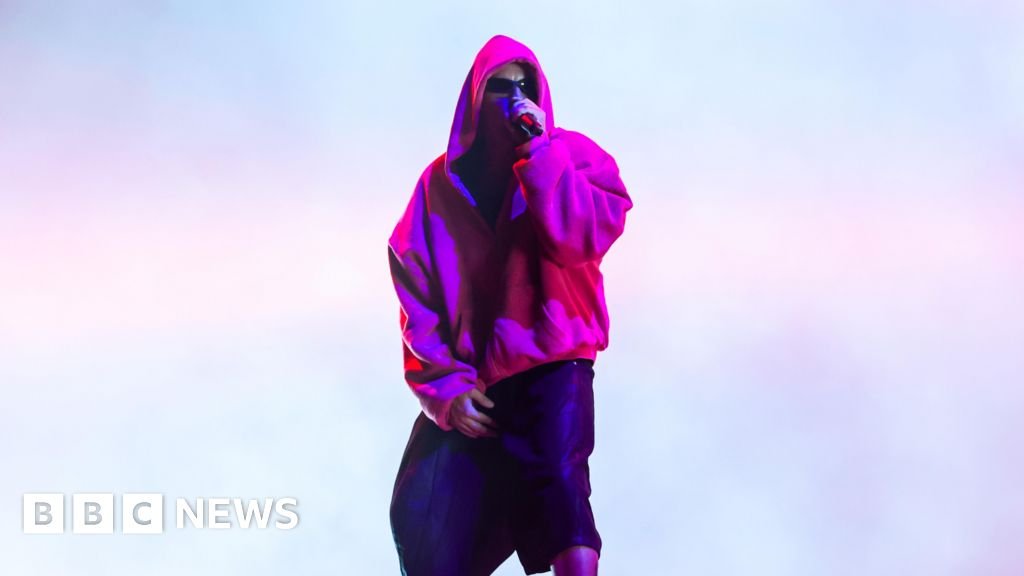 Justin Bieber headlines Coachella with nostalgia-fuelled set