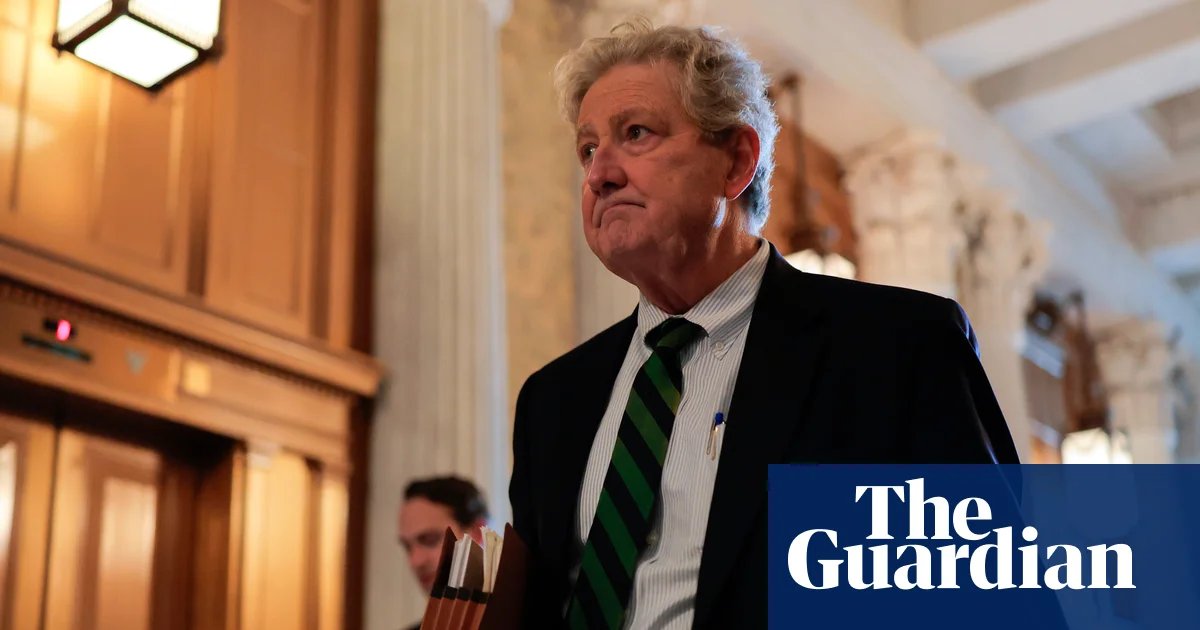 Republican senator criticizes Trump’s ‘holy war’ with Pope Leo | US politics