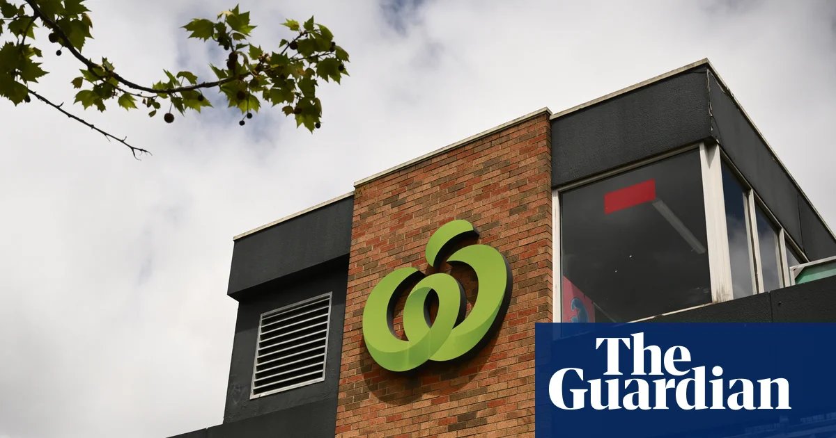 Consumer watchdog zeroes in on Woolworths’ allegedly fake discounts as it meets supermarket giant in court | Consumer affairs