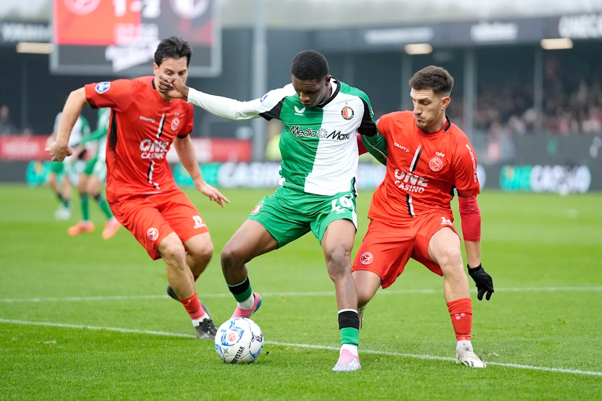 Transfer Radar: Bayern Munich not progressing in negotiations with Feyenoord’s Givairo Read