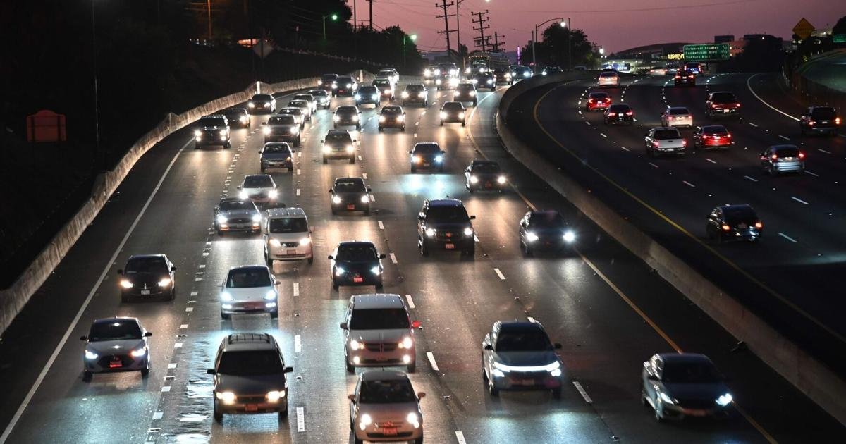 Are vehicle headlights too bright at night? Transport Canada wants to hear from you