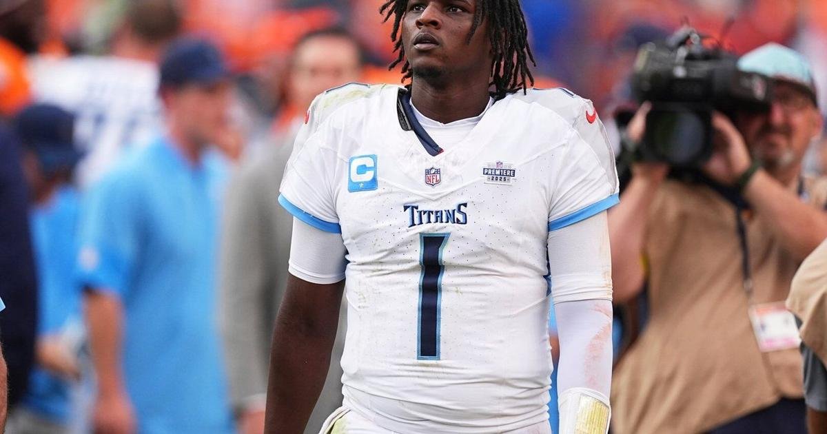 Topps will release NFL trading cards for the first time since 2016