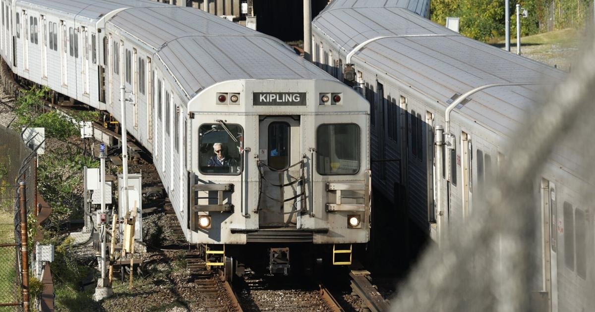 Hours-long shutdown of TTC after another oil spill 'incredibly frustrating' for fed-up riders