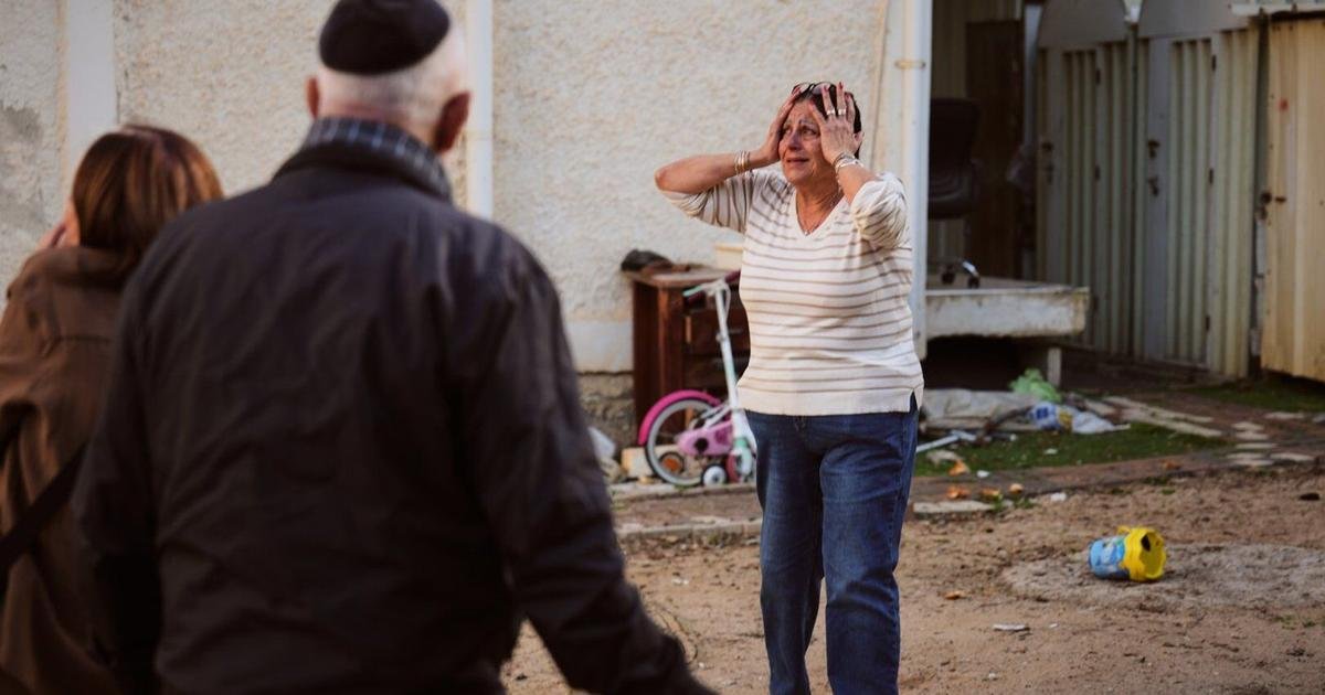 Pakistan proposes new US-Iran talks as Vance and Trump hint at progress