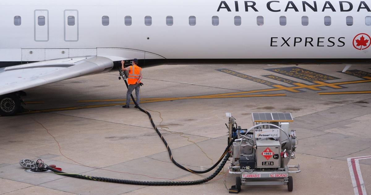 Air Canada halting 5 flight routes amid fuel shortage fears