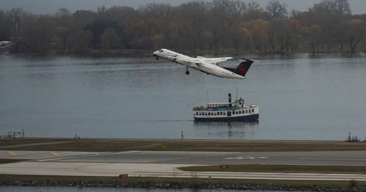 Doug Ford accused of ‘land grab’ with bill to seize Toronto’s role at Billy Bishop airport
