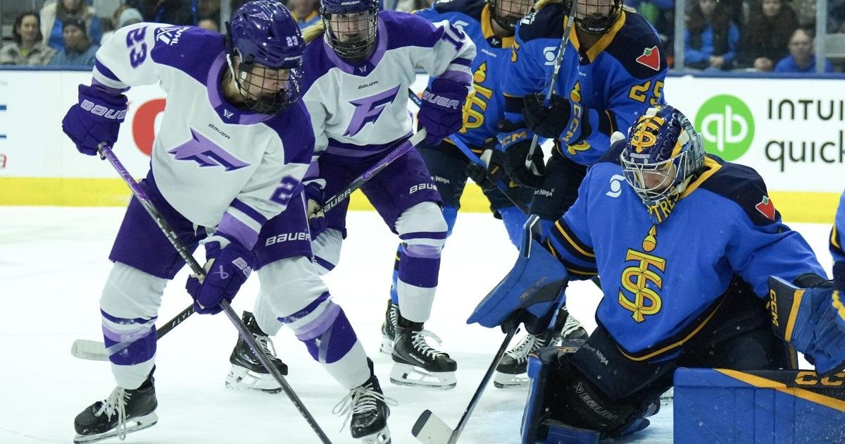 Sceptres brace for Frost with PWHL playoff hopes on thin ice