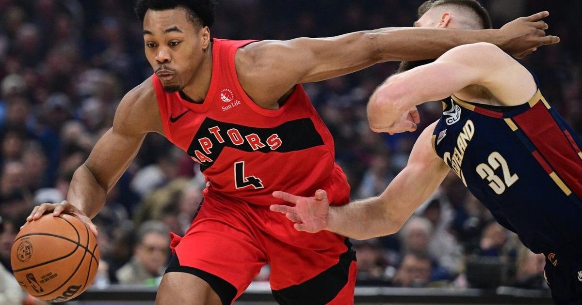 Mitchell scores 32 as Cavaliers defeat Raptors 126-113 in Game 1 of East first-round series