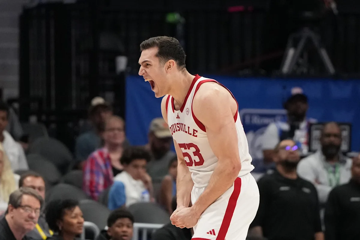 Is Louisville basketball big Vangelis Zougris in NCAA transfer portal?