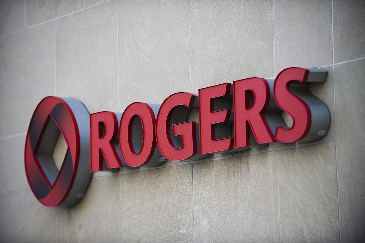 Rogers slashes capital spending as it blames regulations, reports Q1 profit up