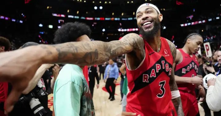 Brandon Ingram exits Raptors playoff game early