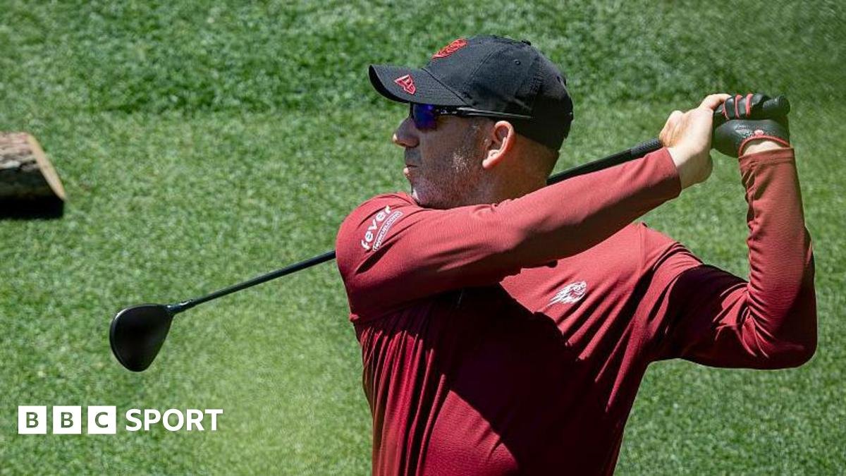 Sergio Garcia apologises for smashing driver at Masters