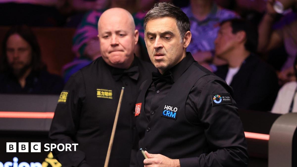 John Higgins recovers to beat Ronnie O’Sullivan in Crucible epic, but Judd Trump is eliminated