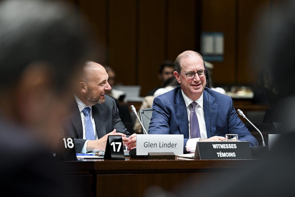 Canada’s top envoy to Washington apologizes for sending English-only invitation