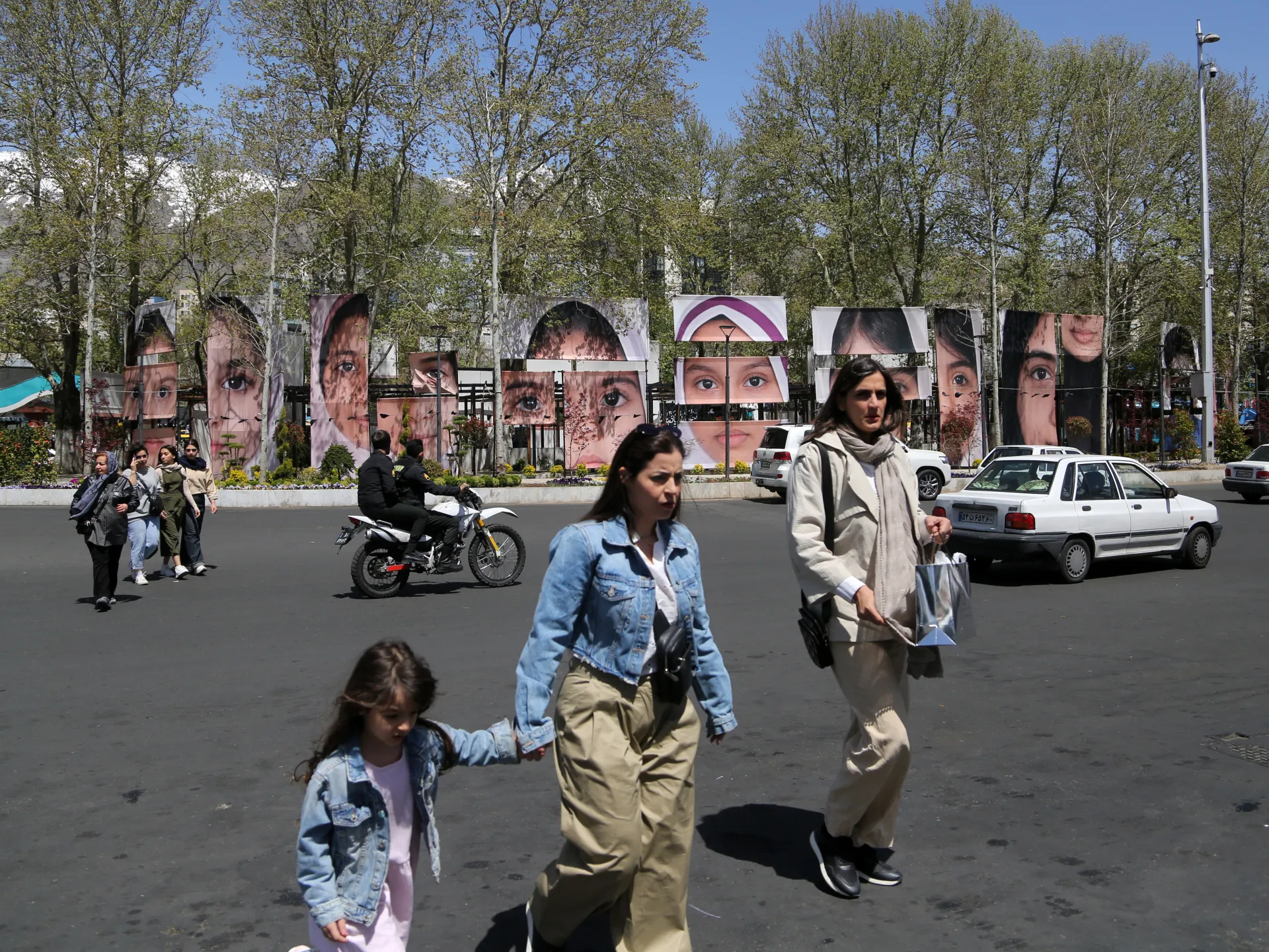 Iran says $270bn war loss must be compensated, as fresh talks with US loom | US-Israel war on Iran News