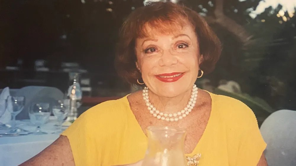 Bernice Shaftan, Longtime Footwear Designer, Dies at 99