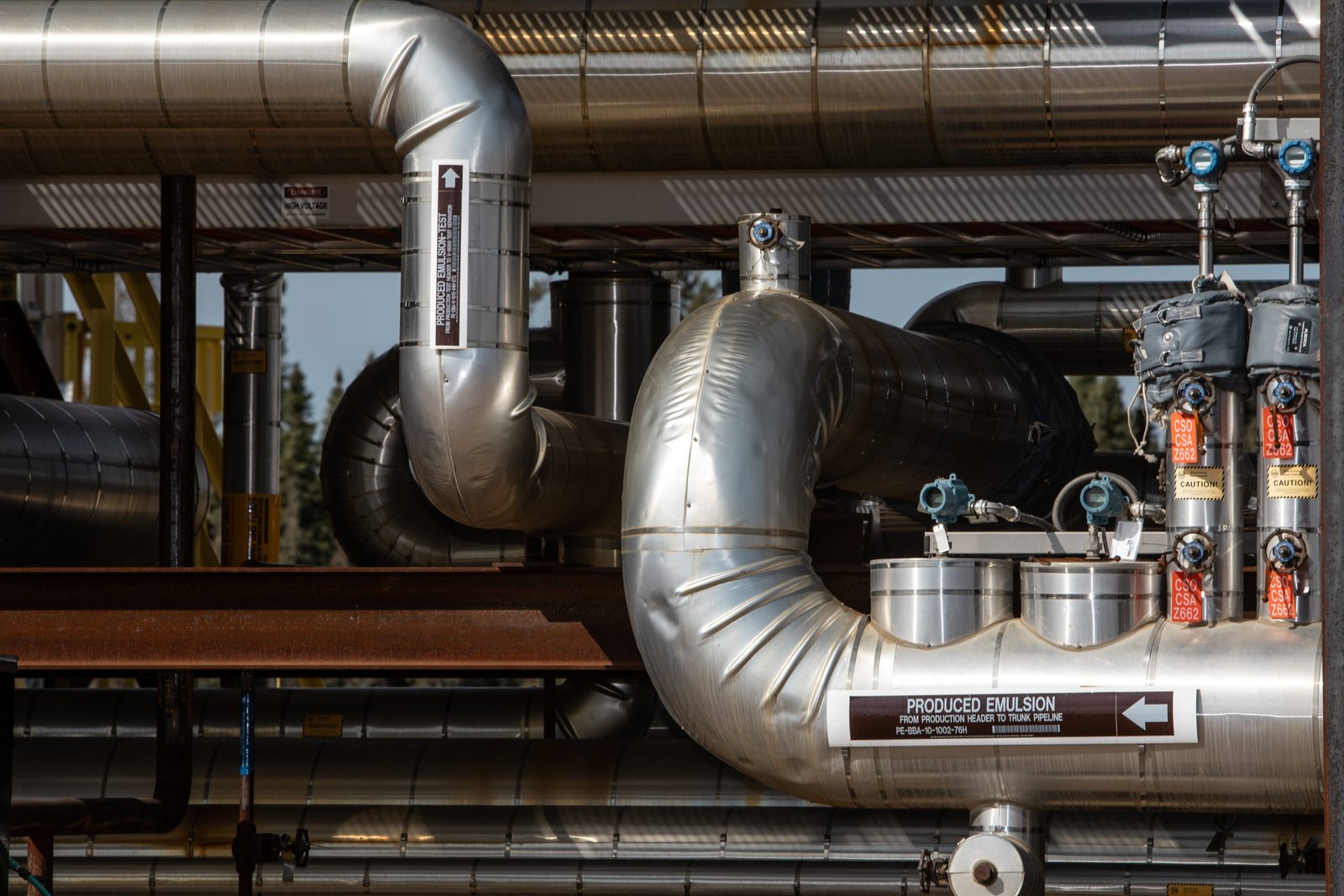 Industrial carbon price eroding Canada’s competitiveness: oil and gas leaders