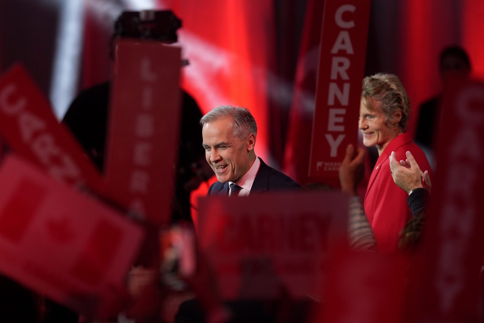 Liberal huddle for first big policy convention without Trudeau