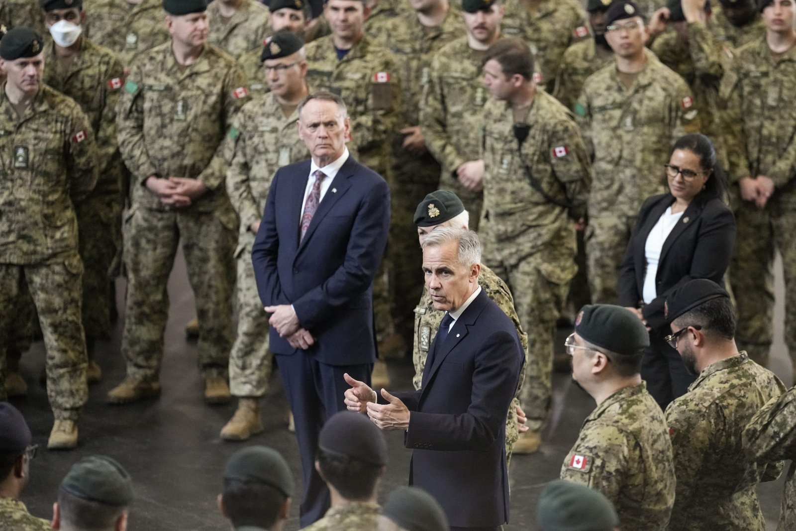 McGuinty to ‘highlight’ military recruitment efforts as MPs circle back to lawful access proposal