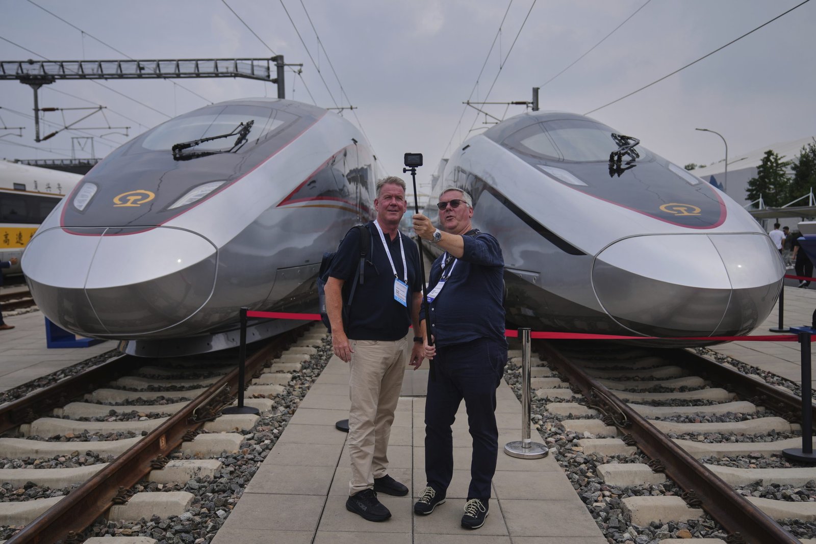 High-speed rail caught in partisan crosshairs as opposition uses project against Liberals