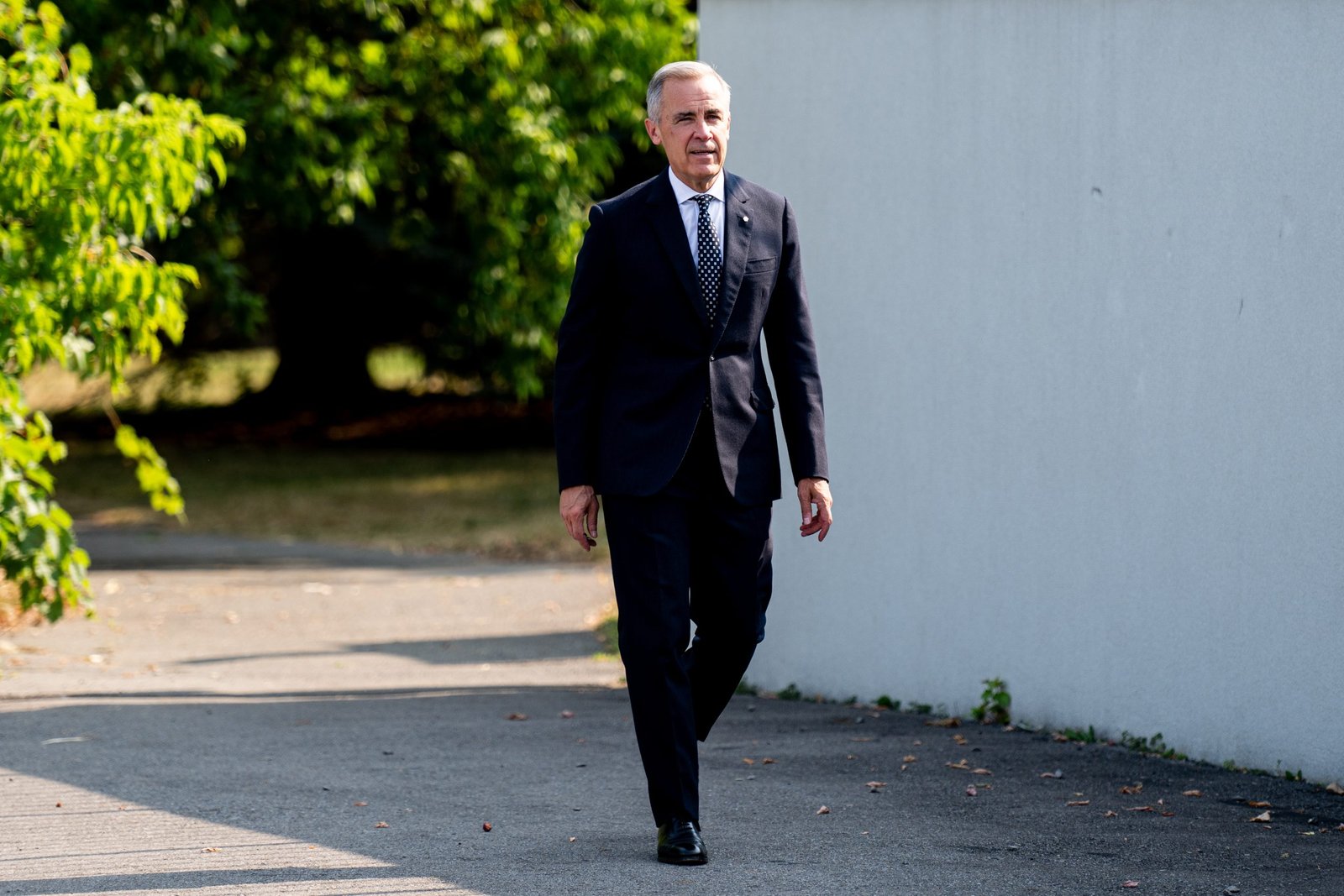 The Liberals add another floor crosser. What does that mean for the parliamentary math?