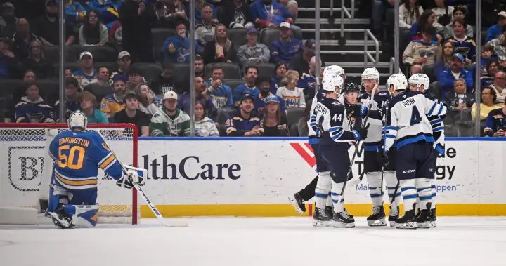 Winnipeg Jets keep faint playoff hopes alive with 3-2 win in St. Louis – Winnipeg