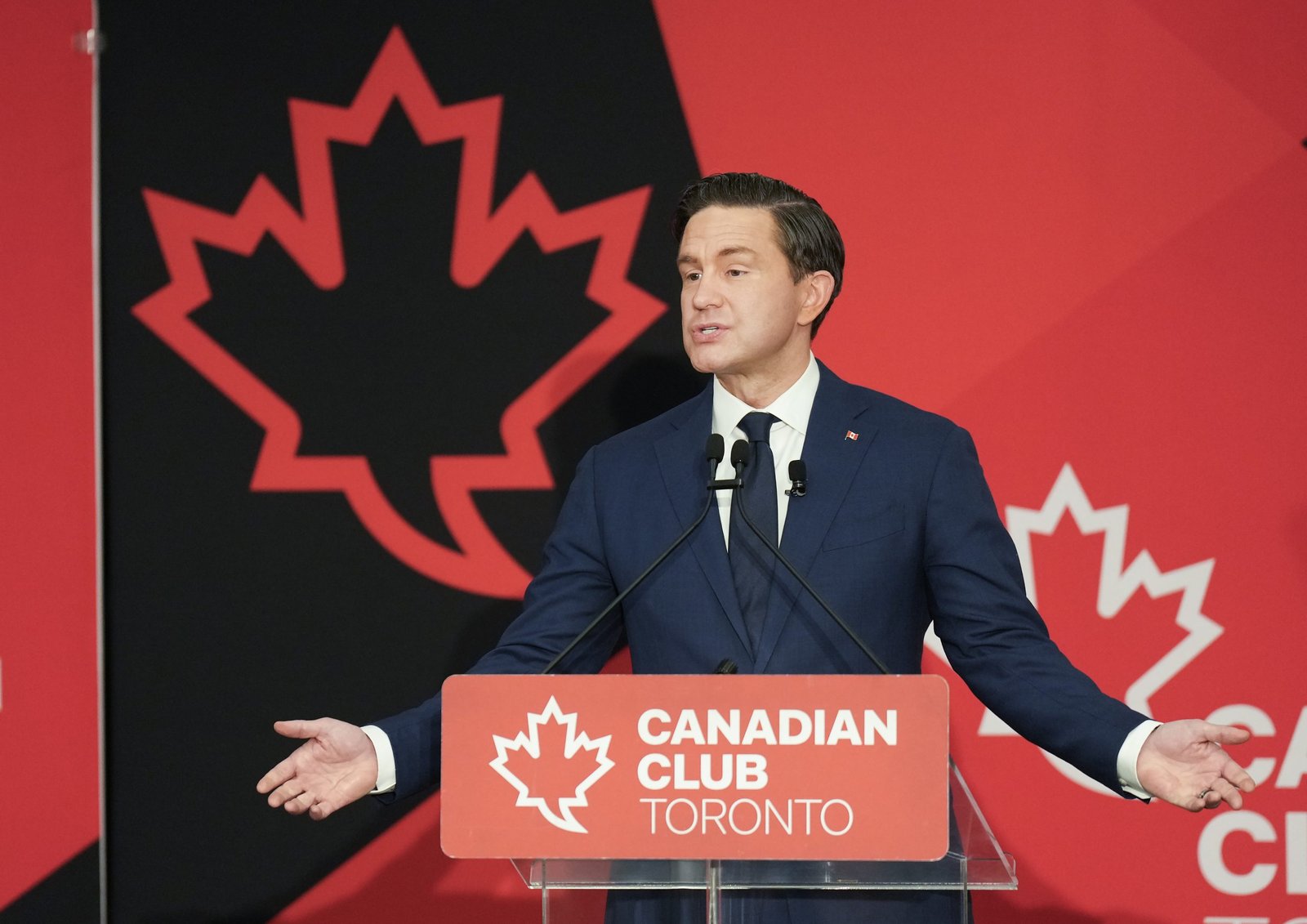 Poilievre blasts Carney, Liberal economic record in Canadian Club speech