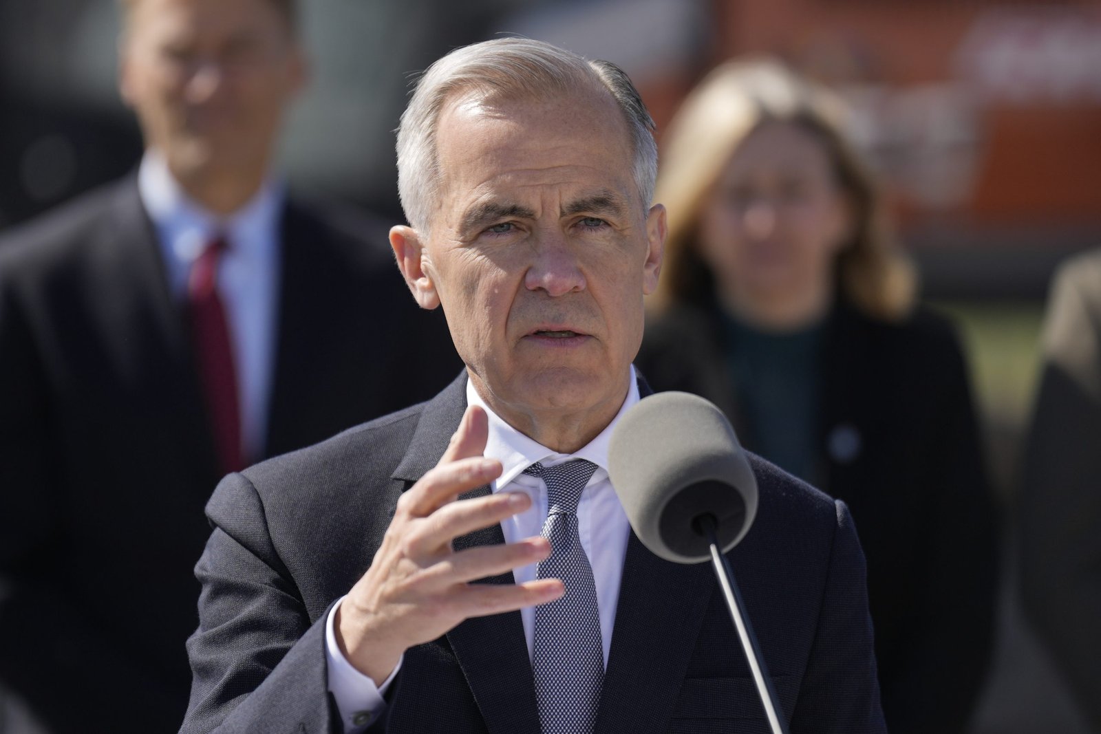 Carney says Canada not ‘taking notes’ from Americans as it prepares for trade talks