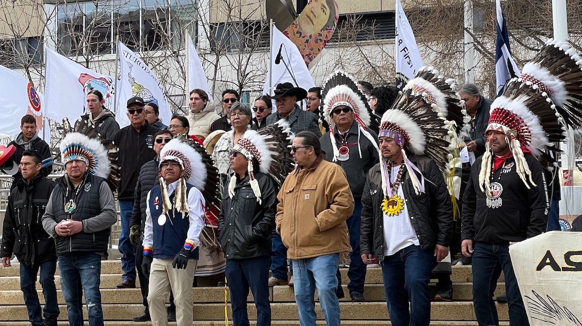 Never mind the law, public opinion, or common sense: Danielle Smith will ensure there’s a separation referendum on the ballot