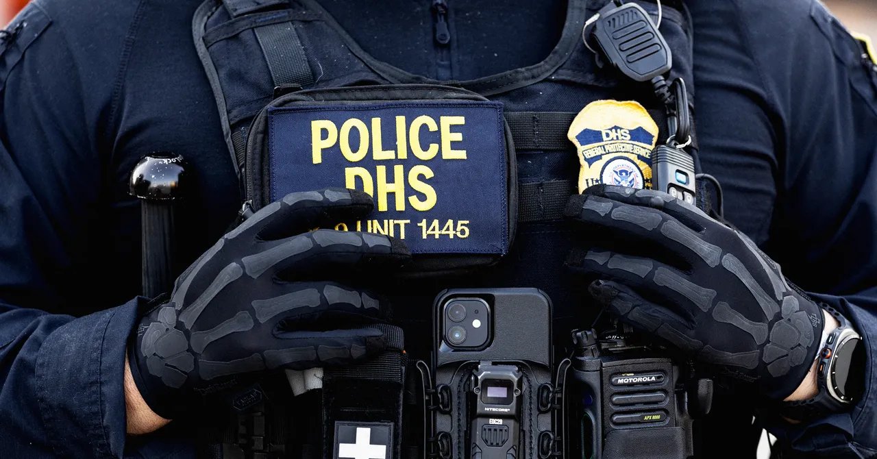 Congress Turns Up Pressure on DHS Over Palantir’s Role in Immigration Crackdown