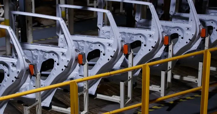 Canadian manufacturing just saw largest monthly growth in 3 years: StatCan – National