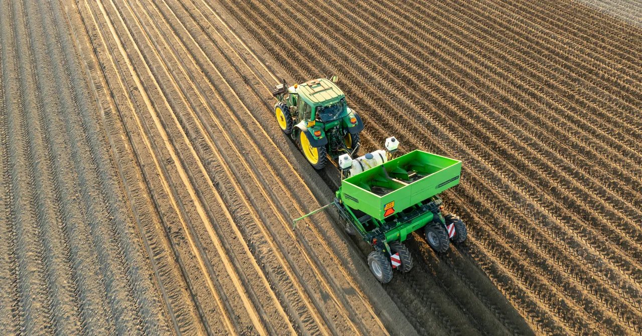 John Deere Is Paying Farmers $99 Million for Allegedly Monopolizing Repair