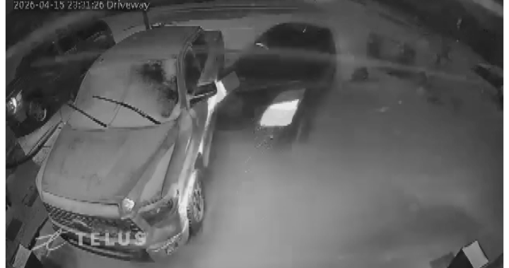 Northwest Calgary family seeks answers after motorist crashes into home, drives away – Calgary