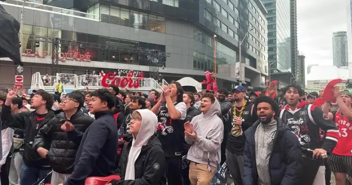 Raptors fall to Cavaliers in Game 1 as Toronto returns to playoffs