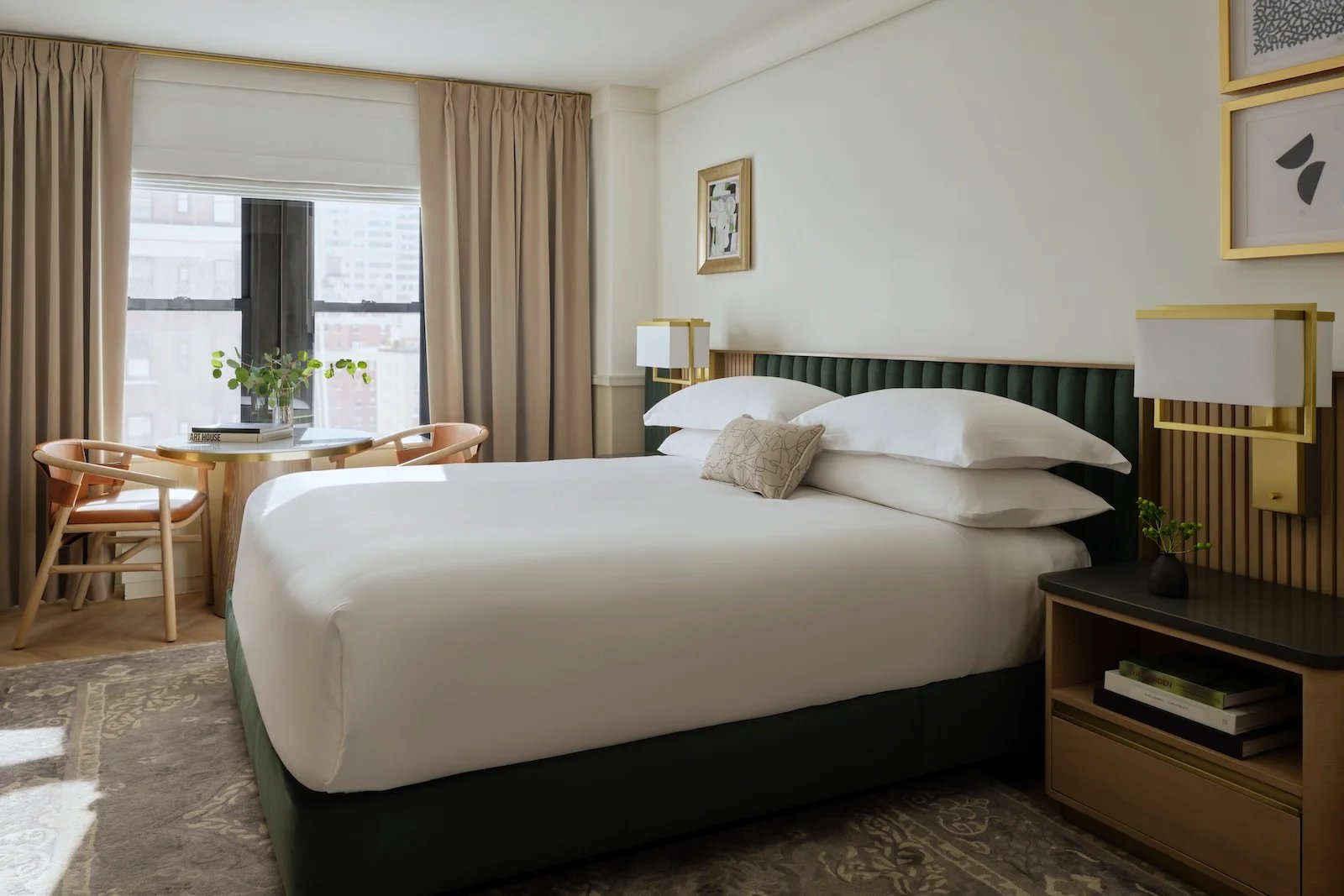 A townhouse-inspired Kimpton just opened on New York’s famed Park Avenue