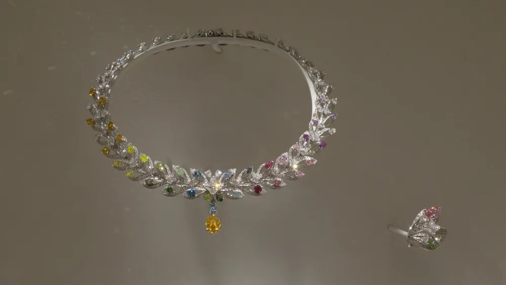 A Rainbow of Diamonds and Stones With More Than Meets the Eye Star in Louis Vuitton’s Latest High Jewelry