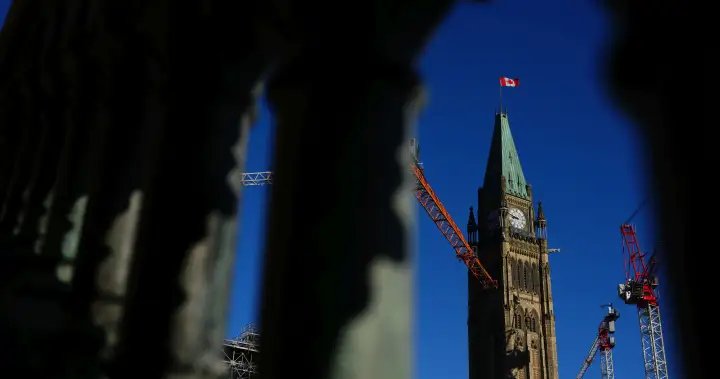 Peace Tower to temporarily lose iconic green colour due to new copper roof