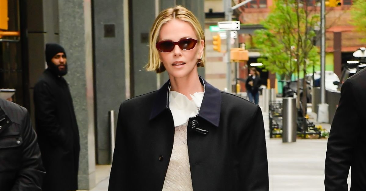 3 Chic Ways to Style the White Derby Shoe Trend