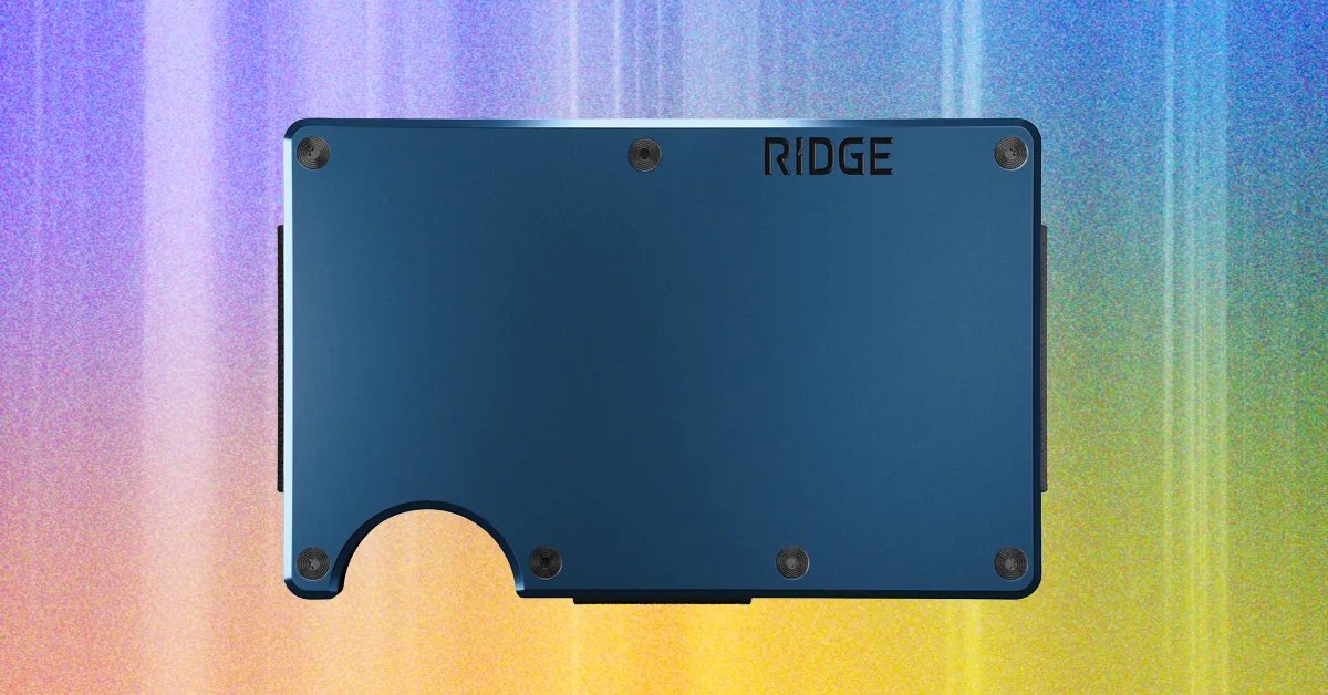 I Tested the Instagram-Famous Ridge Wallet and I’m a Convert