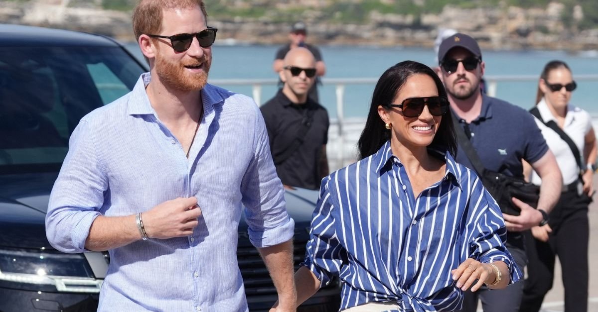 Meghan Markle Wore Cropped Jeans With the Chicest Trainer Trend