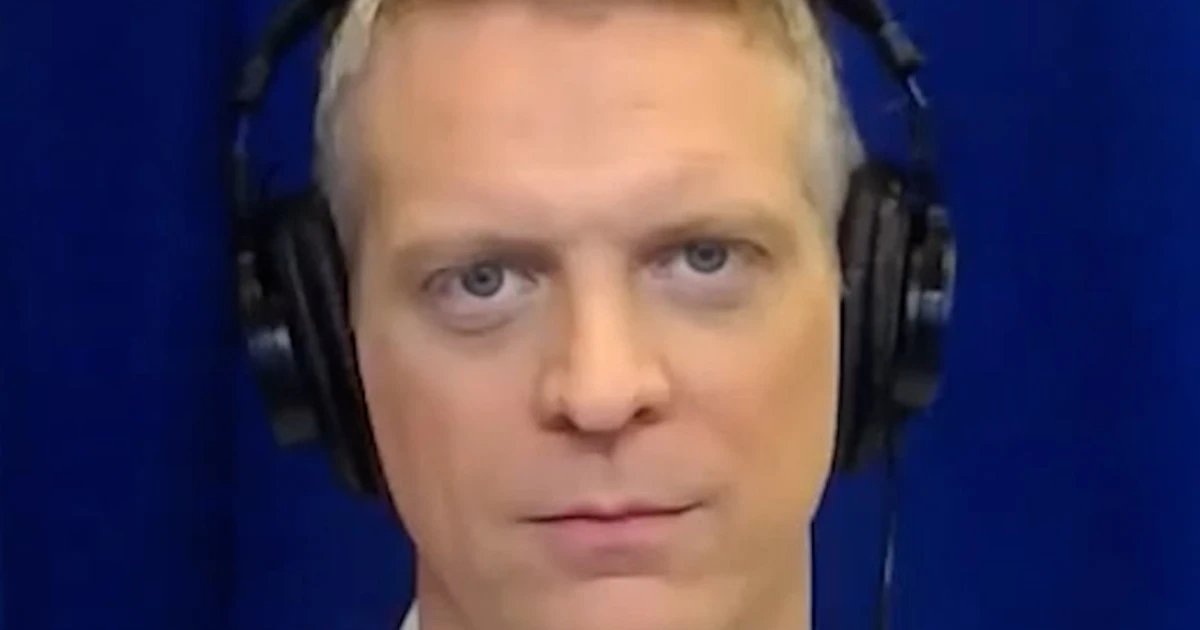 Firings in Trump 1.0 vs Trump 2.0