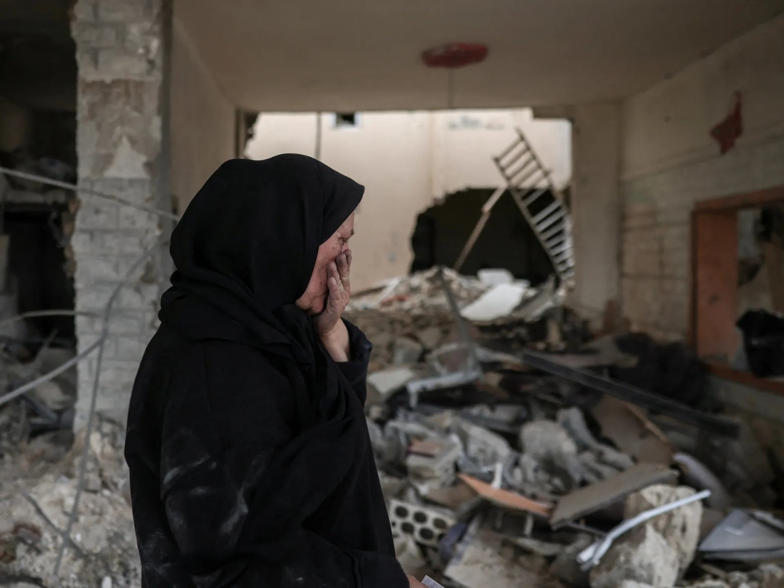 Displaced Lebanese woman returns to find home destroyed after ceasefire | Israel attacks Lebanon