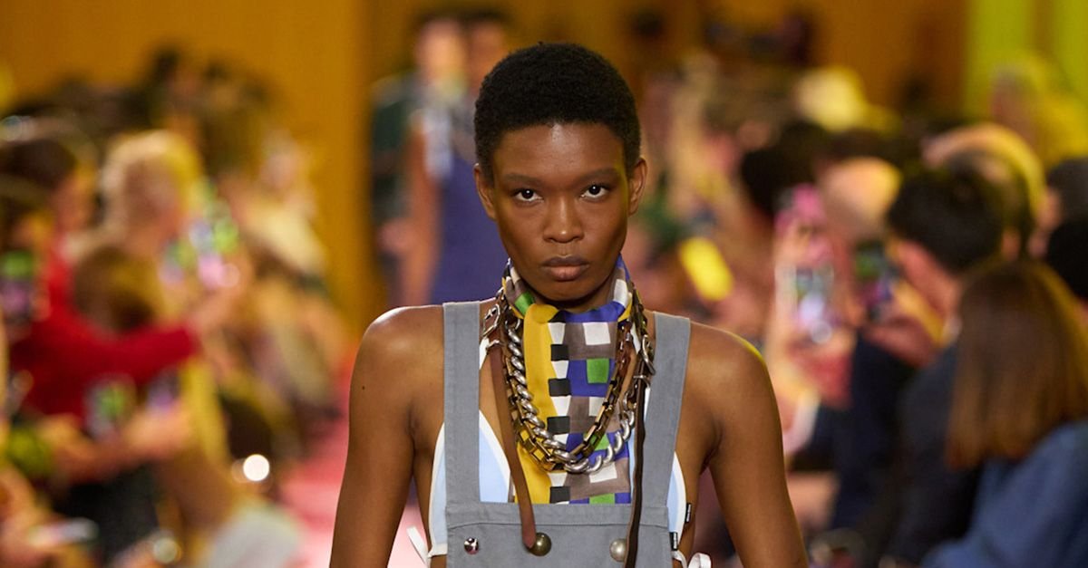 Cool New Yorkers Love Miu Miu’s Spring 2026 Apron Dress