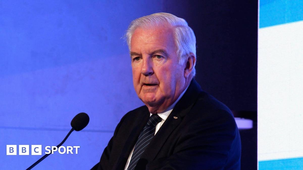 Sir Craig Reedie: Former BOA and Wada executive dies aged 84