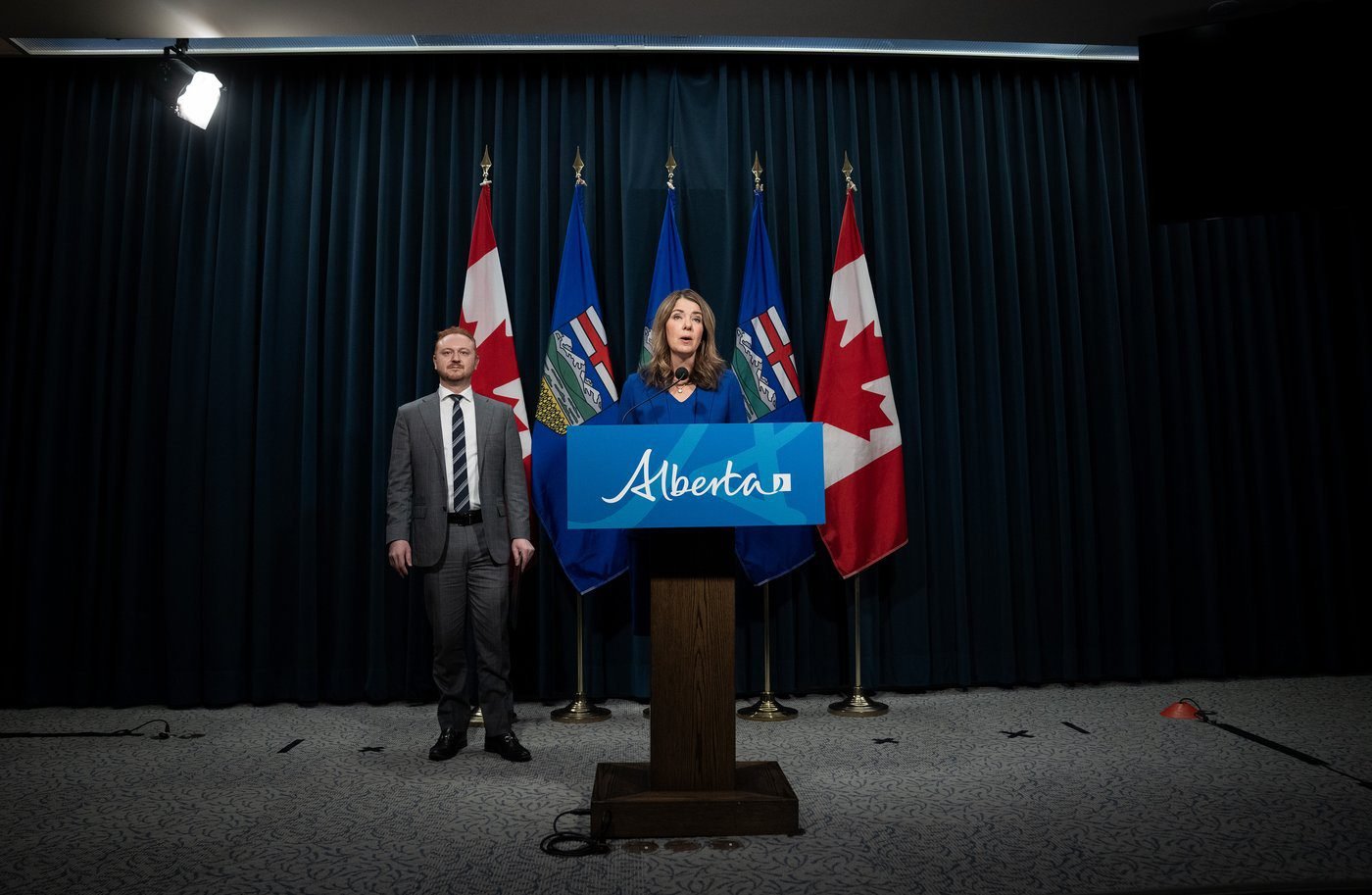 Lawyer says Alberta premier exploiting loophole with referendum site, wants ad ban